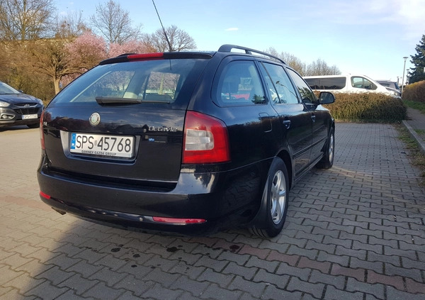 Skoda Octavia cena 18500 przebieg: 165000, rok produkcji 2009 z Wrocław małe 172